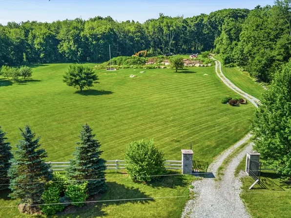 53-53-2A Cote Rd, Monson, MA 01057
