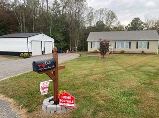 1152 Carson James Dr, Boonville, NC 27011