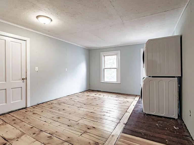 Bonus room/office with laundry, additional cold storage (bikes!) is through the door to the left