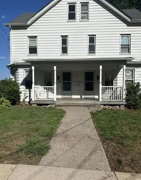 38-40 Hillside Ave — Photo 2