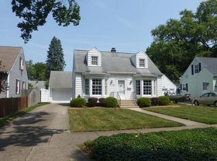 1611 Regent St, Niles, MI 49120