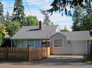 823 NE 117th St, Seattle, WA 98125