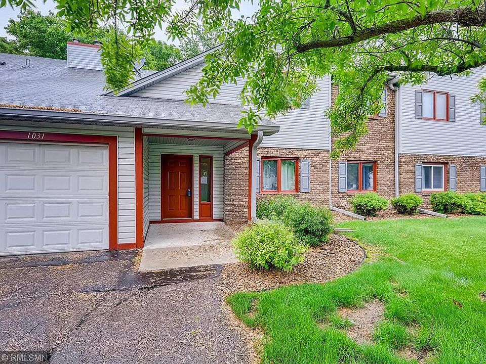 1st image of 1027 Greenhaven Dr #1801