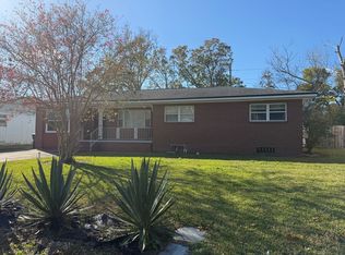 4320 Anvers Blvd, Jacksonville, FL 32210