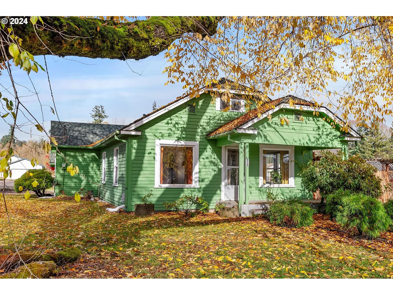 250 N Vernonia Rd photo 1