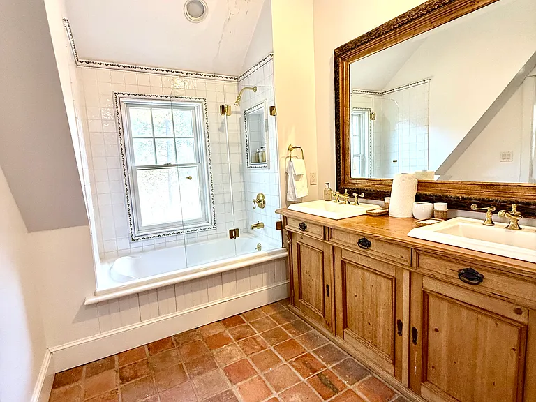 9 Brewster Rd — Photo 32