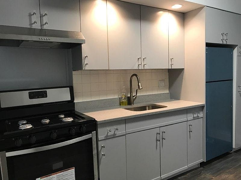 1st image of 2037 2nd Ave APT 3C