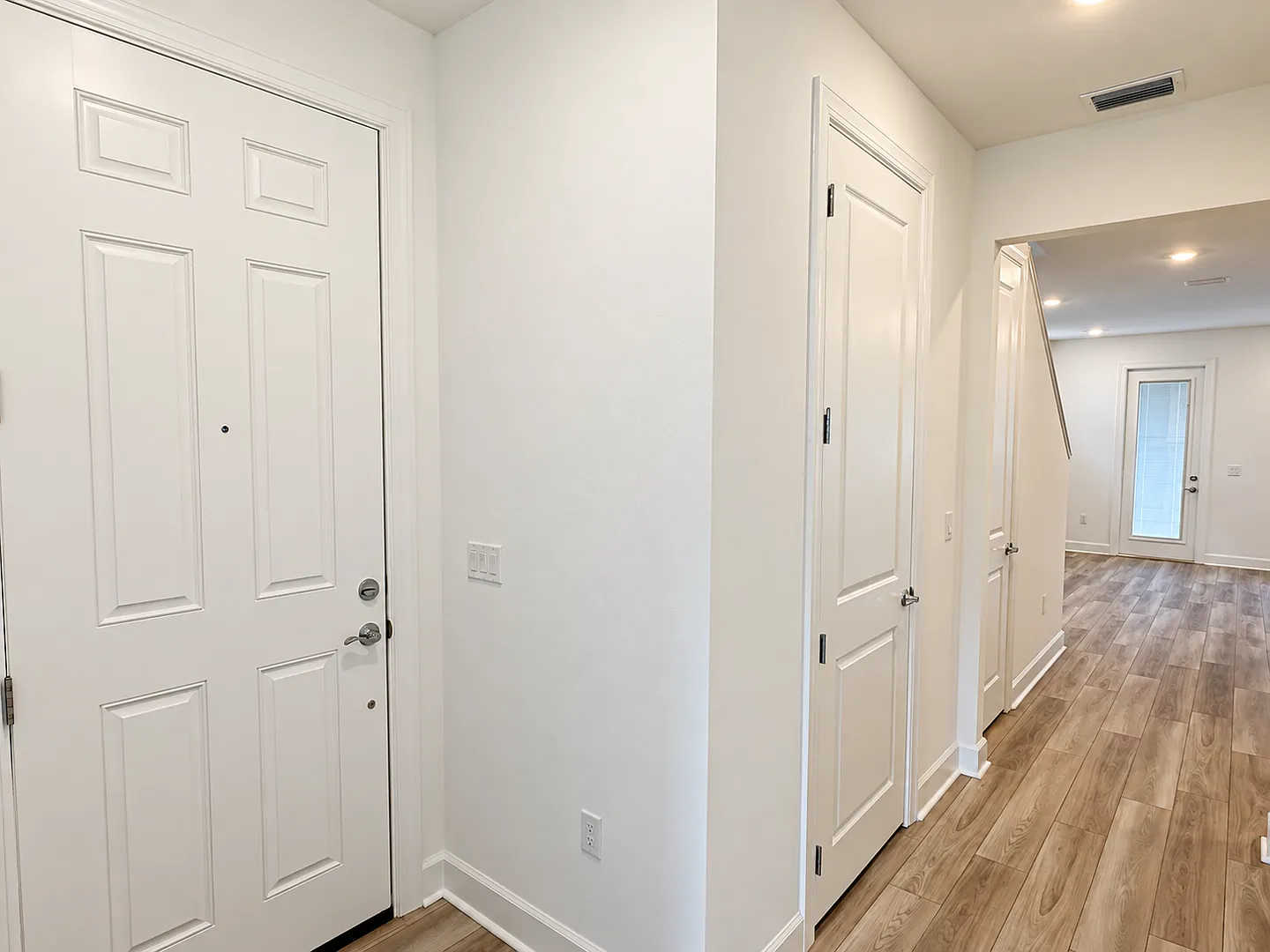 Brand New Camelia End-Unit 3/2.5 + FlexSpace Townhome with a Garage in Stuart! — Photo 3