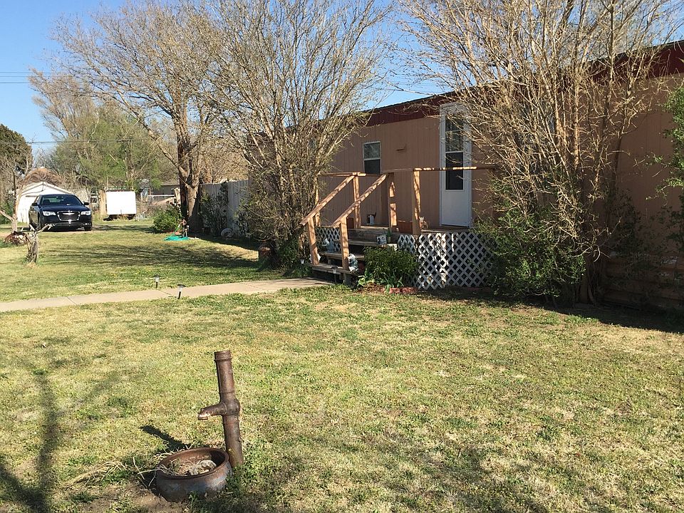 Front yard on 4th St