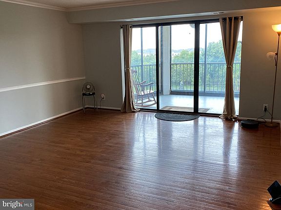2nd image of 5902 Mount Eagle Dr APT 707