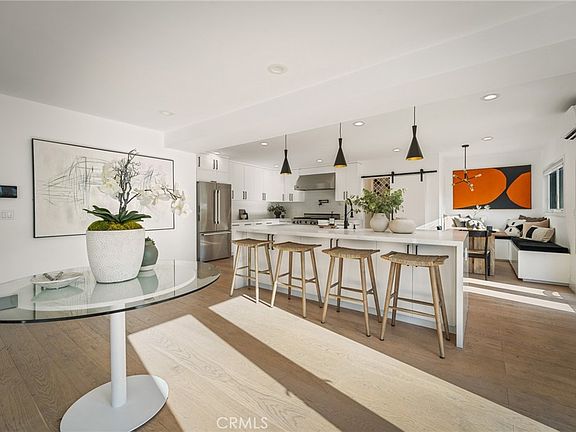 3rd image of 5115 West Blvd