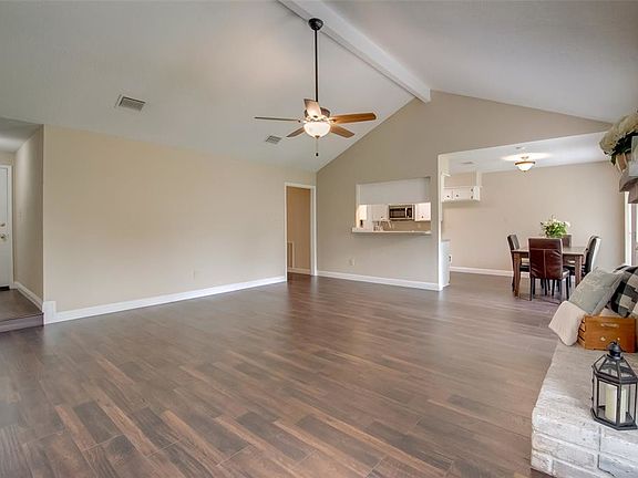 5th image of 22403 Smokey Hill Dr