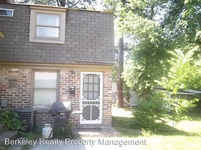1st image of 907 Lafayette St