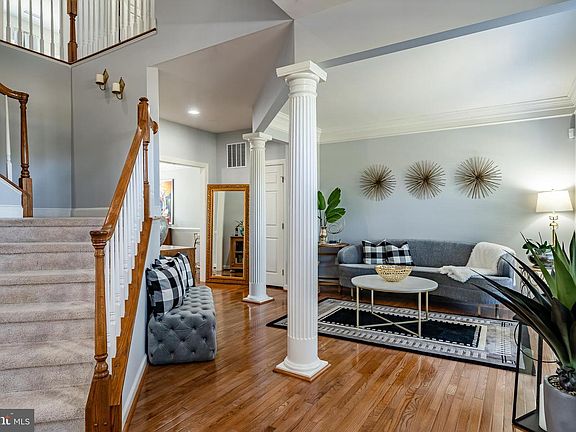 4th image of 138 Overholt Dr