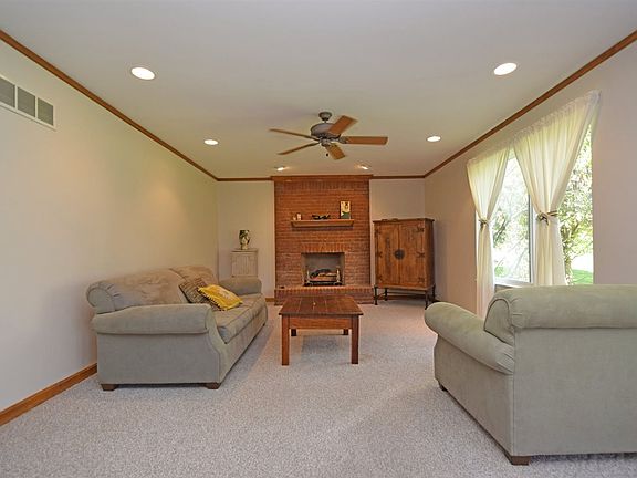 2nd image of 10150 Ash Creek Dr
