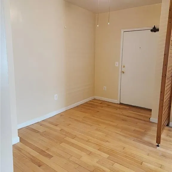 2181 Strauss St #1R — Photo 9