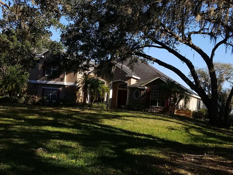 2nd image of 6043 Lake Lizzie Dr