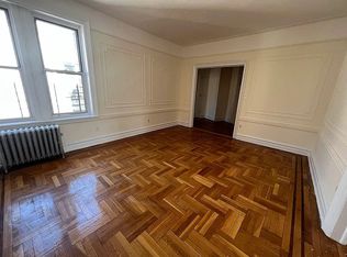 115-91 Myrtle Ave #4T, Richmond Hill, NY 11418