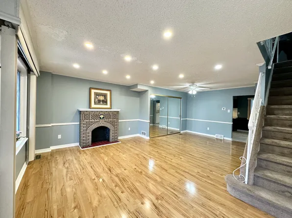 7831 Venus Pl, Philadelphia, PA 19153