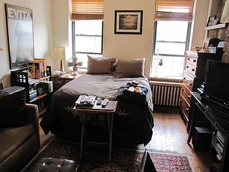 Rented by Weinstein Realty Group