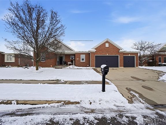 5th image of 839 Shaftsbury Rd