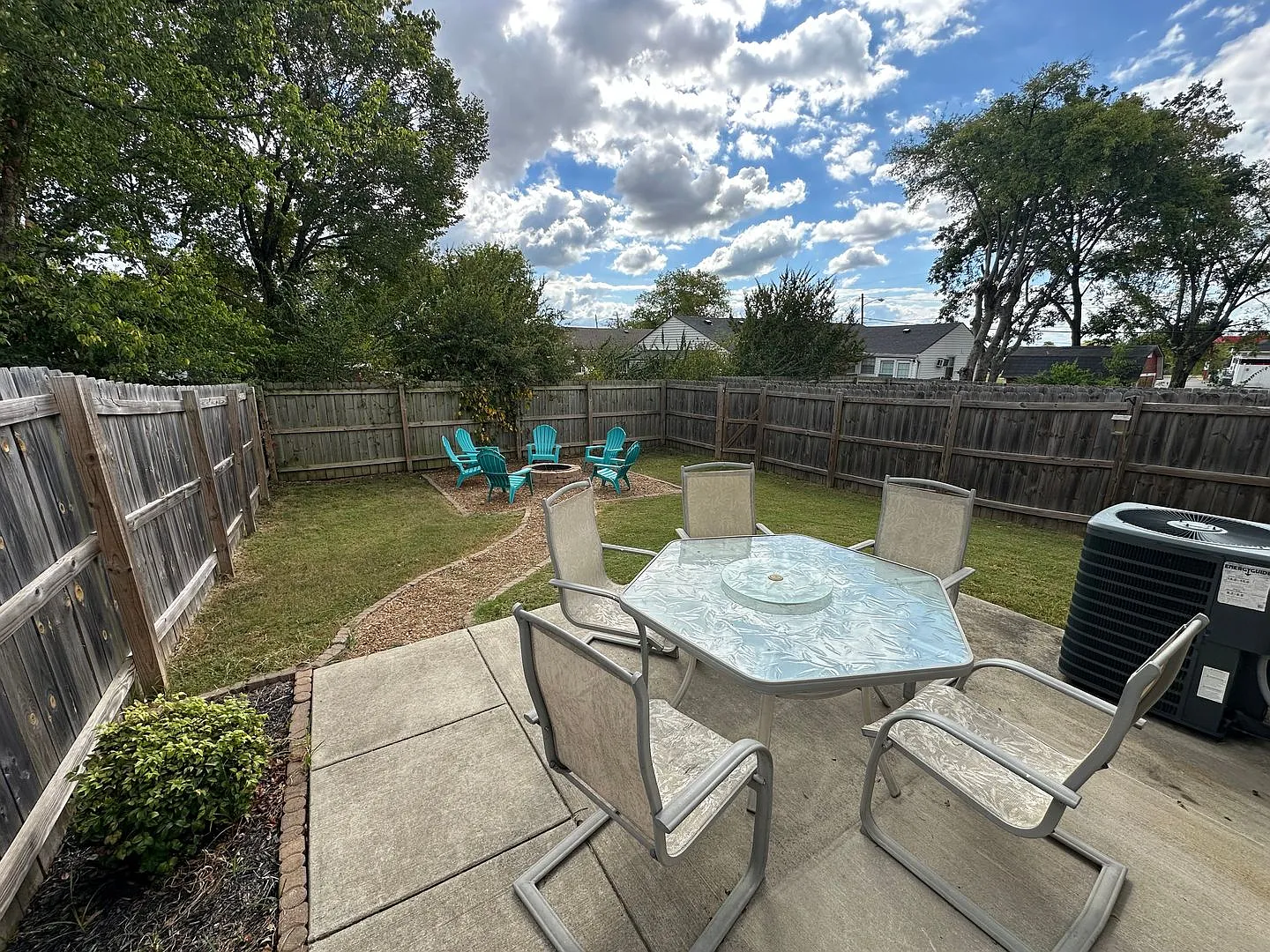 For Lease- 3 Bed 2 Bath — Photo 3