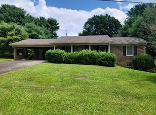 108 Kipling Ln, Galax, VA 24333