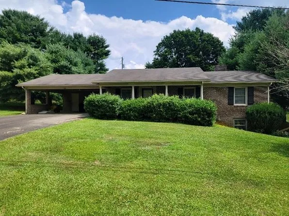 108 Kipling Ln, Galax, VA 24333
