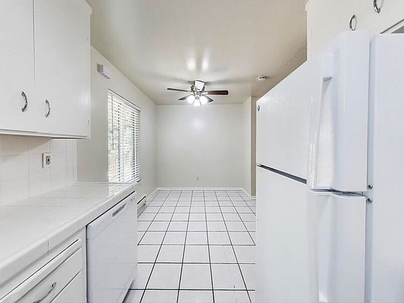 2nd image of 1283 Ayala Dr #2