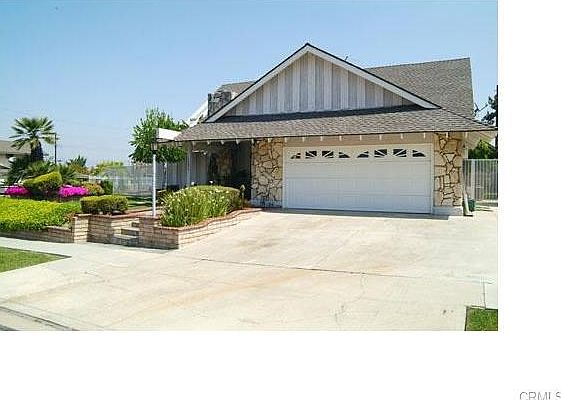 1st image of 15879 La Floresta Dr