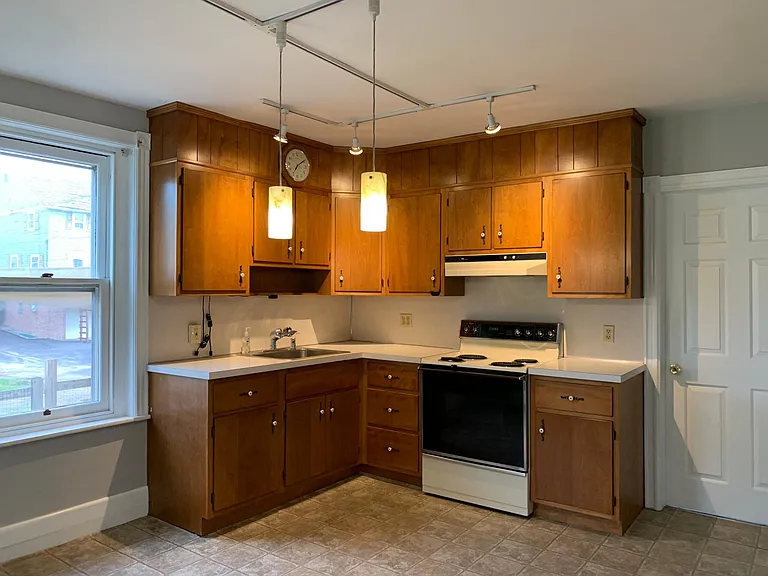 6348 Memorial Rd #1 — Photo 23