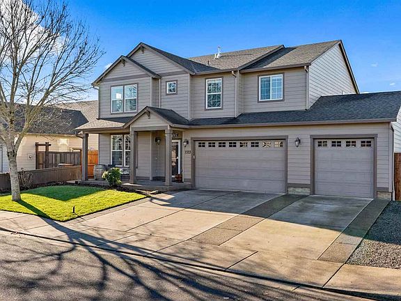 2nd image of 1333 Cloudmont Dr