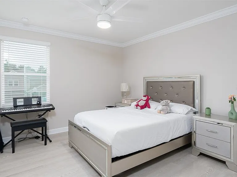 3027 Camden Way — Photo 21
