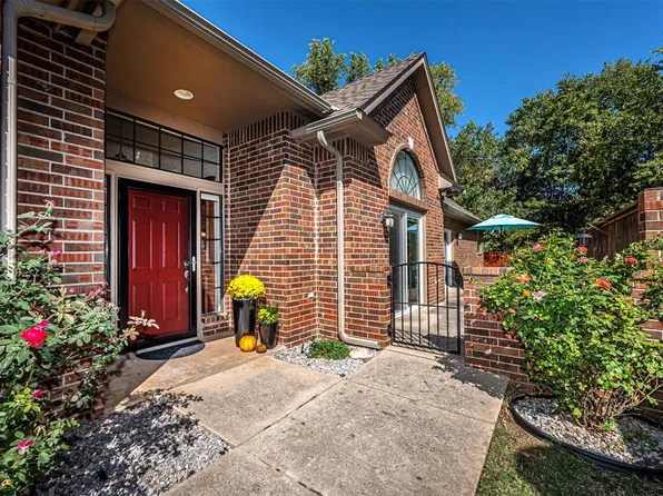 1109 Pinehurst Dr, Norman, OK 73072