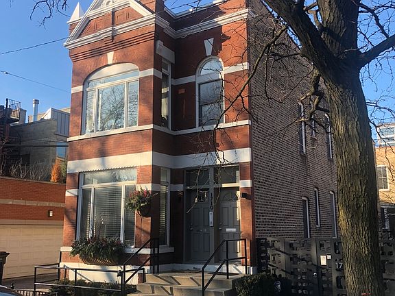 2nd image of 1710 N Winchester Ave #1