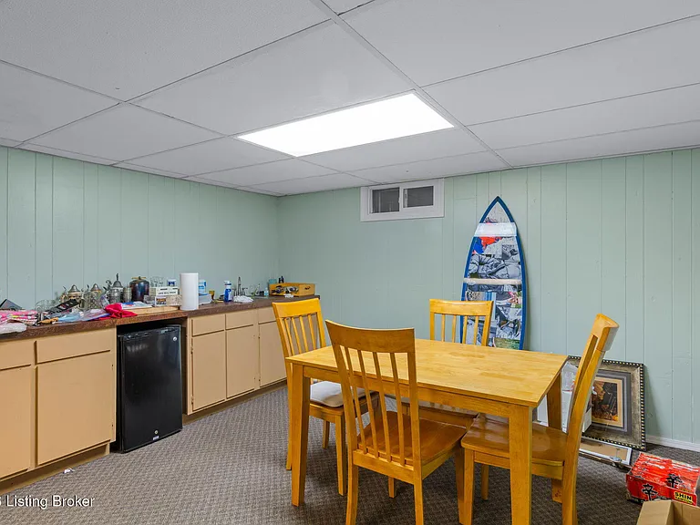 10807 Helmsdale Ln — Photo 40