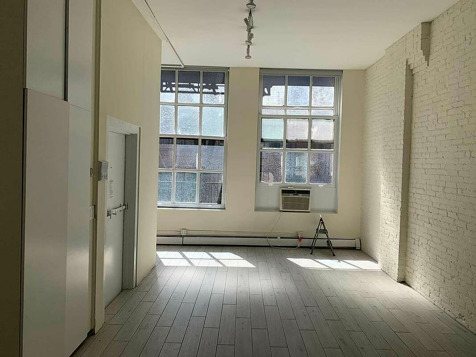 1st image of 107 Mercer St #3N