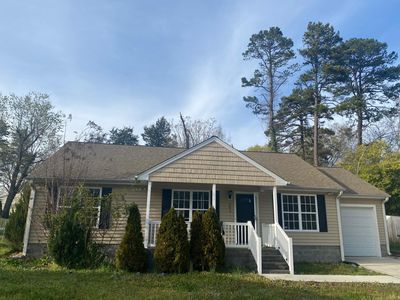 906 Creek Ridge Rd, Greensboro, NC, 27406