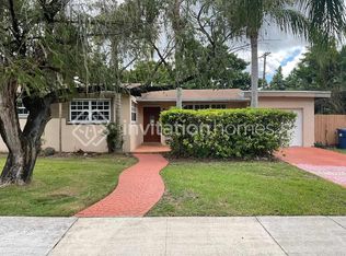 9620 Thanksgiving Dr, Cutler Bay, FL 33157