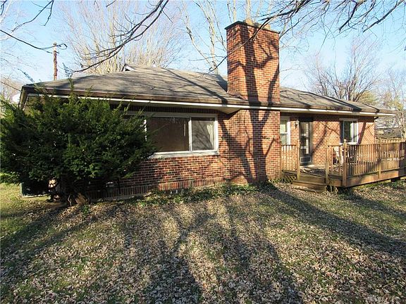 3rd image of 6009 Romaine Dr