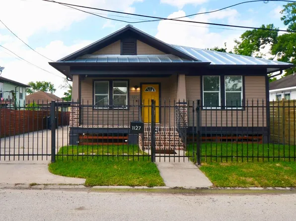 1127 Hammock St, Houston, TX 77009