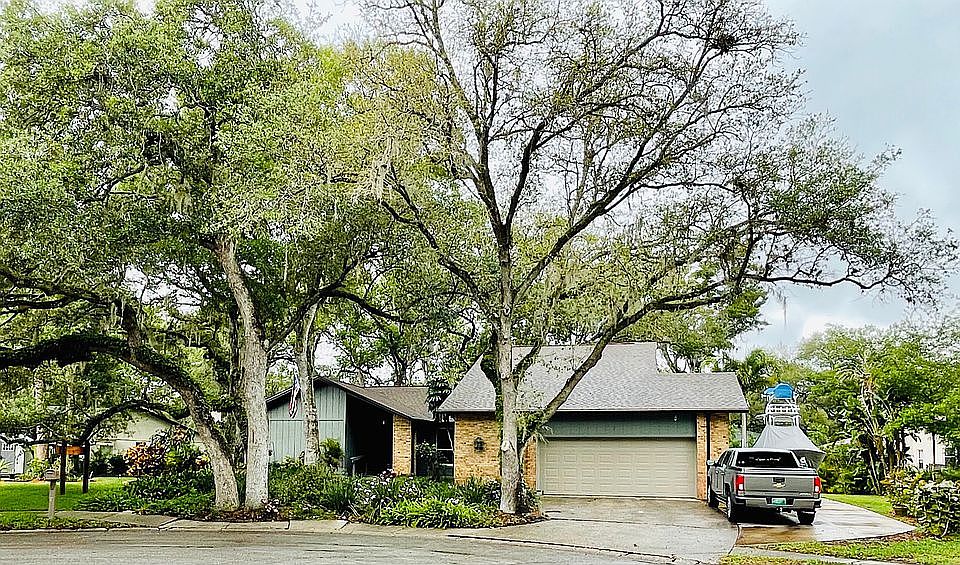 1st image of 7 Hammock Pl