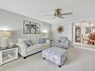 3650 Inverrary Dr APT 1B, Lauderhill, FL 33319