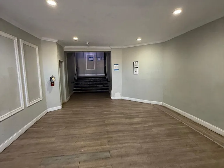 330 Mount Prospect Ave #19 — Photo 3
