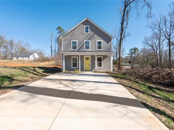 104 Norbert Ln, Anderson, SC 29624