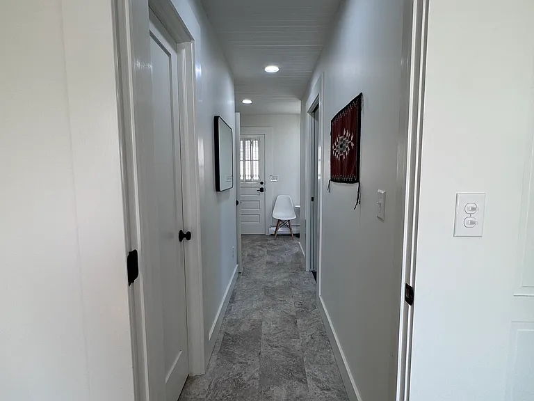 210 Warren St — Photo 17