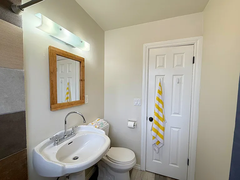 4623-25 Mississippi St #4625 — Photo 18