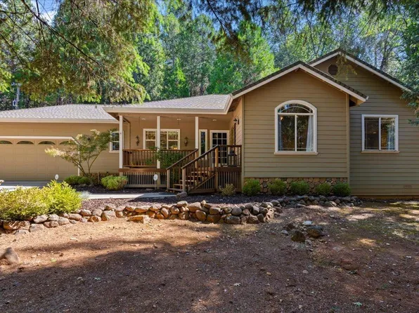 12900 Madrone Forest Dr, Nevada City, CA 95959