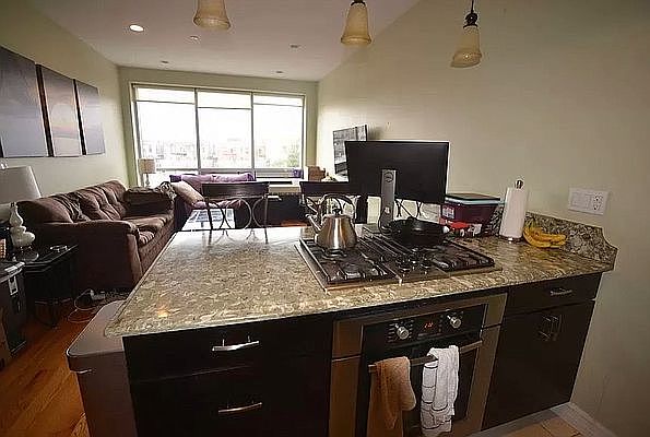 1st image of 2825 Steinway St #4A