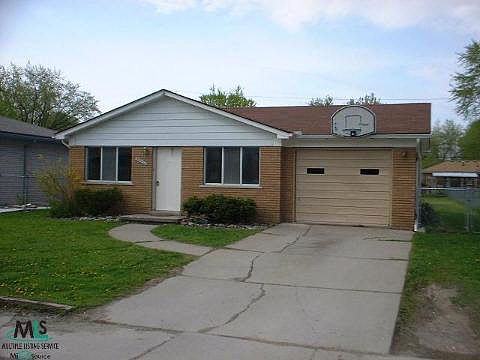 1st image of 24834 E Trombley St
